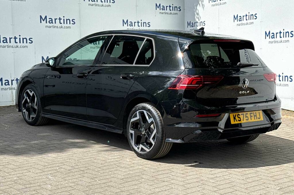 Volkswagen Golf 1.5 Tsi 150 R-line KS75FHJ Black #3