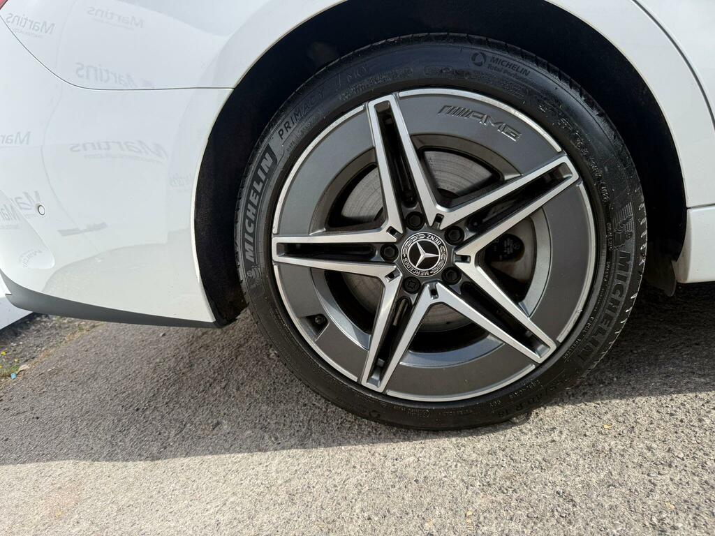 Mercedes-Benz C Class C200 Amg Line Edition Premium 9G-tronic 2023 Black #24