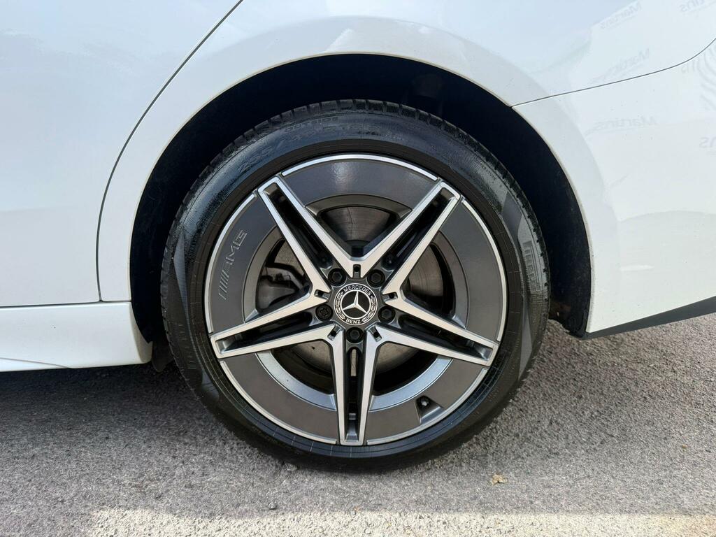 Mercedes-Benz C Class C200 Amg Line Edition Premium 9G-tronic 2023 Black #21