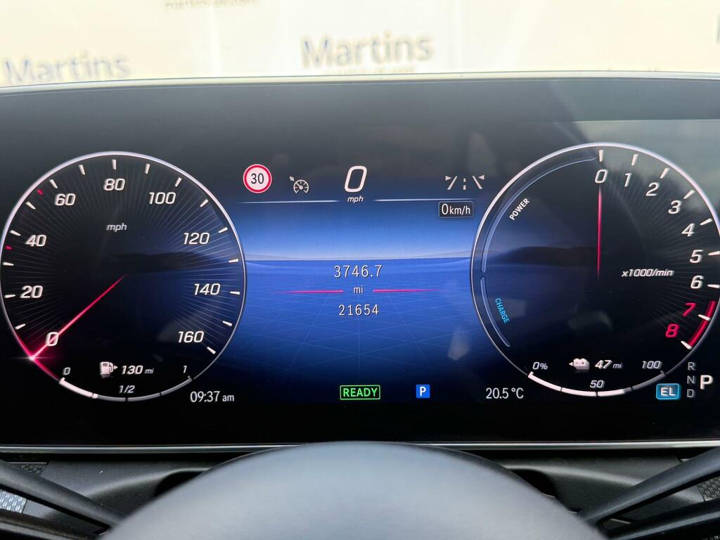 Mercedes-Benz C Class C200 Amg Line Edition Premium 9G-tronic 2023 Black #31