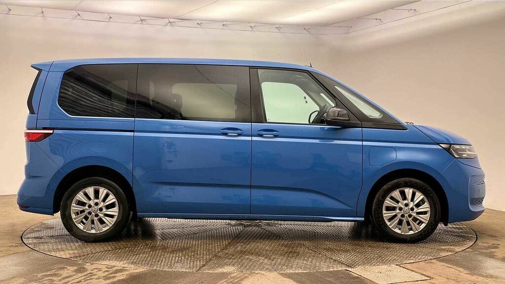 Volkswagen Multivan 1.4 Tsi 13Kwh Life Mpv Plug-in Hybrid D Blue #3