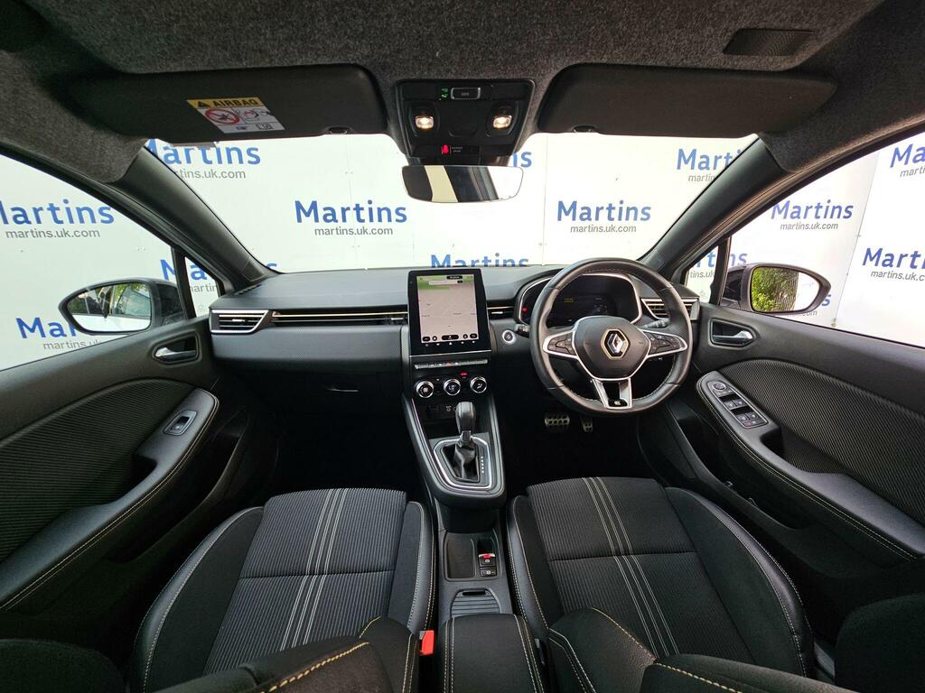 Renault Clio 1.6 E-tech E-tech Engineered Euro 6 Ss DX73SWZ White #2