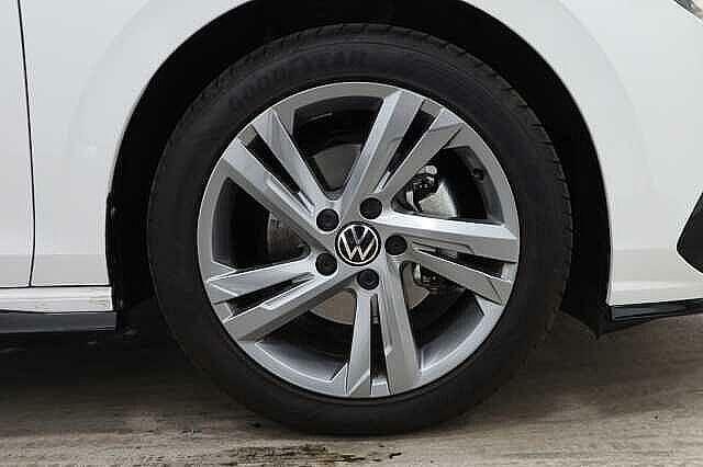 Volkswagen Golf 1.5 Etsi 150 R-line Dsg DF72AZO White #5