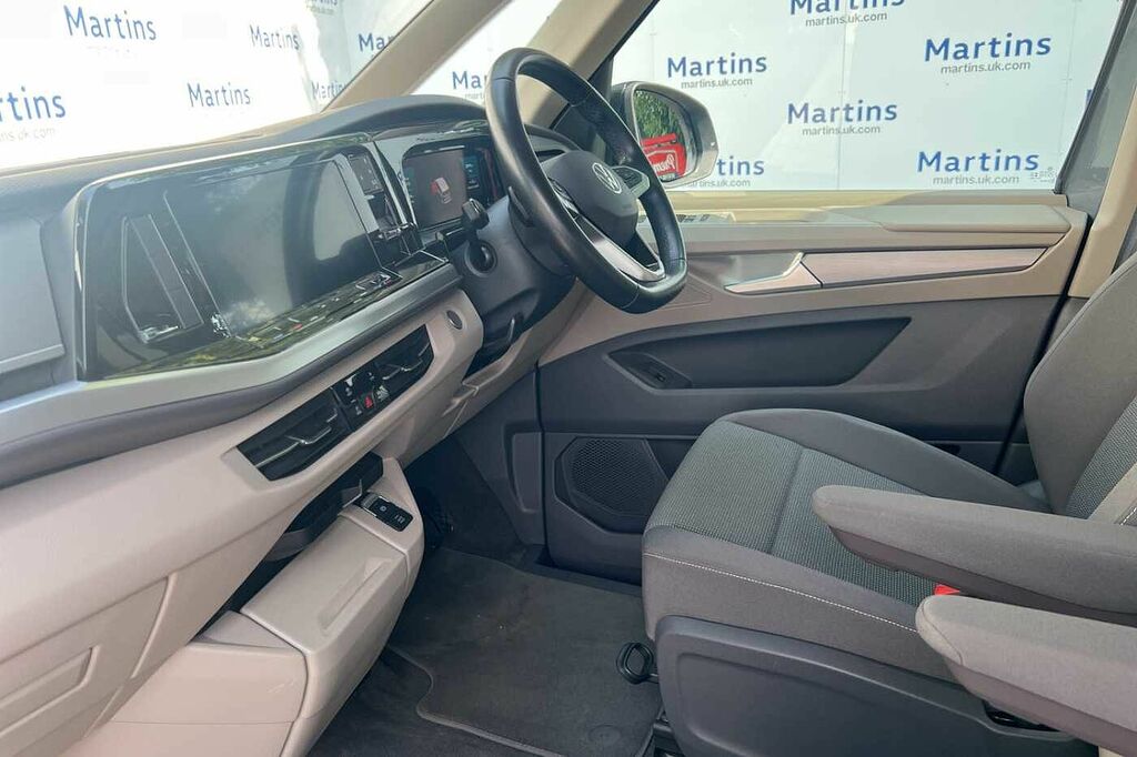 Volkswagen Multivan Life Standard 218 Ps 1.4 Ehybrid 6-Speed Dsg Ac Grey #2