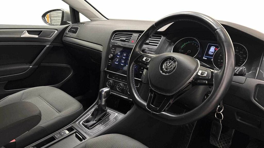 Volkswagen e-Golf E-golf 99Kw E-35kwh Madrid Alloyswinte Silver #6