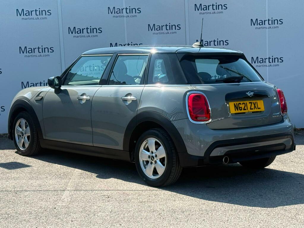 Mini Hatch 1.5 Cooper Classic Euro 6 Ss NG21ZXL Grey #4