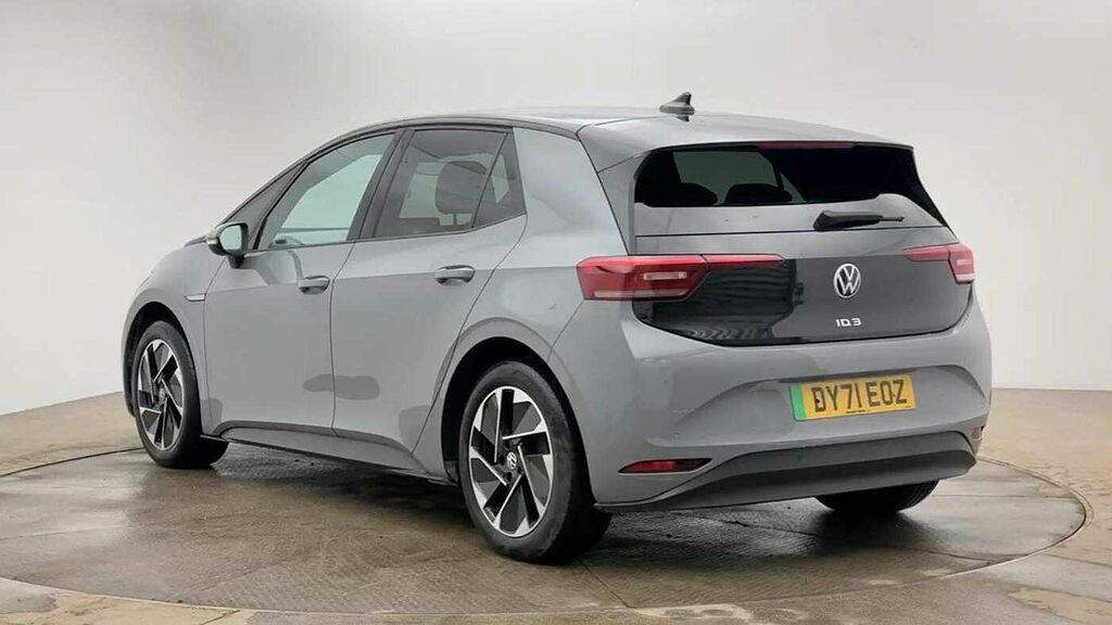 Volkswagen ID.3 Pure Performance 45Kwh Style Hatchback Electri Grey #3