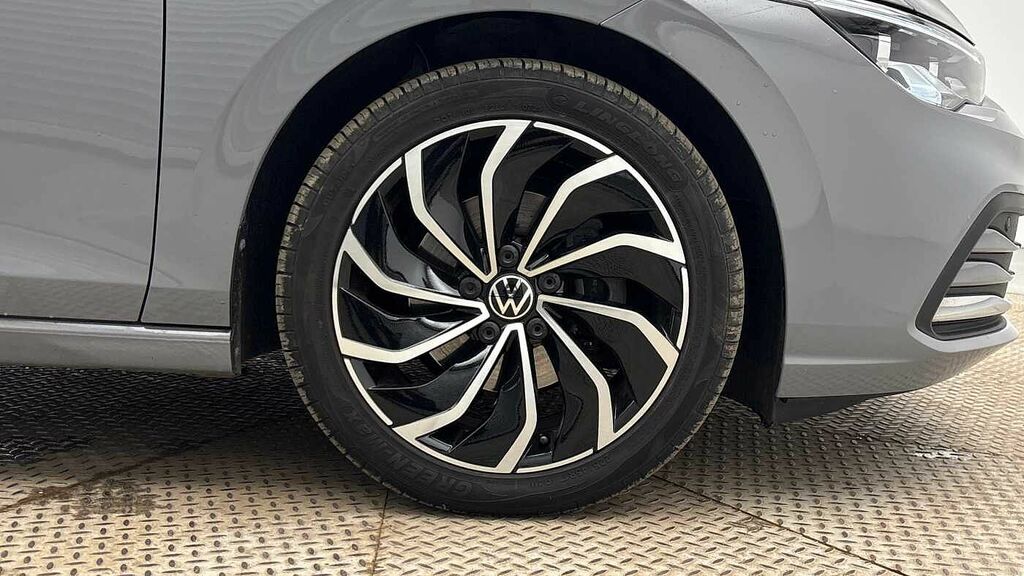 Volkswagen Golf 1.5 Tsi Style Edition VN23FDA Grey #5