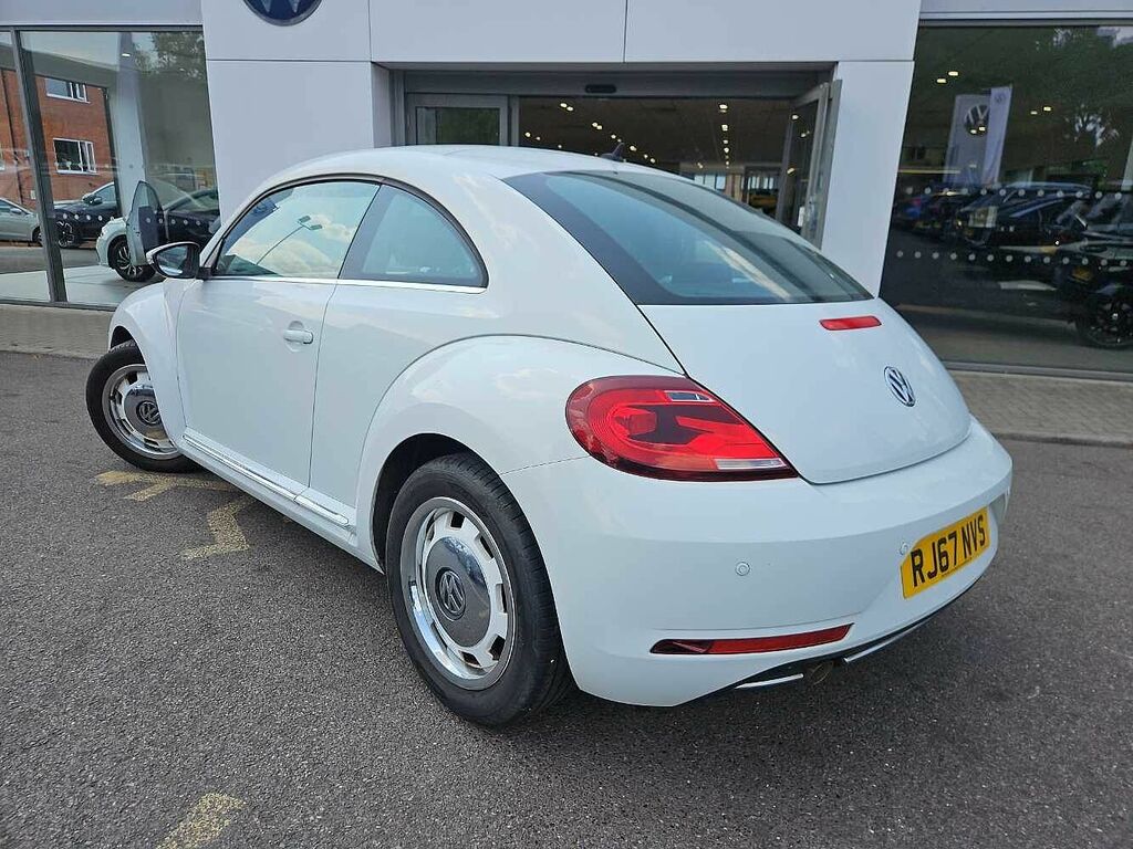 Volkswagen Beetle 1.2 Tsi Design White #3