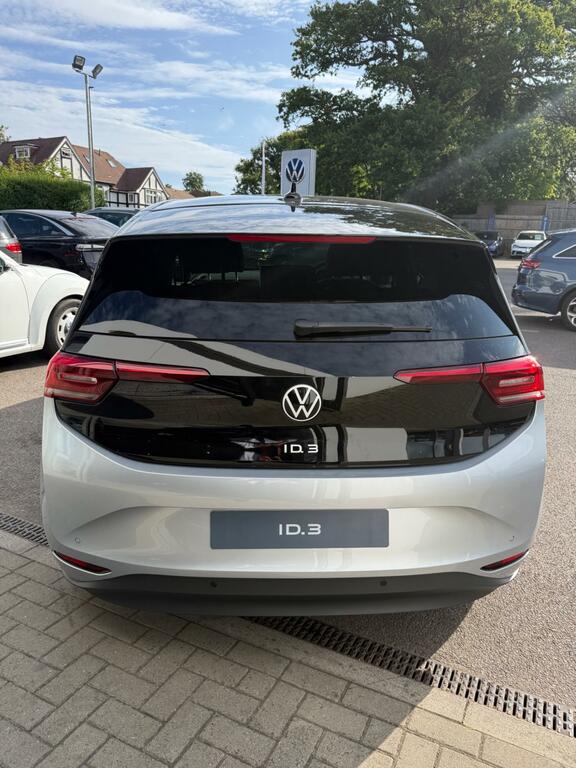 Volkswagen ID.3 Pro 59Kwh Match Black #6
