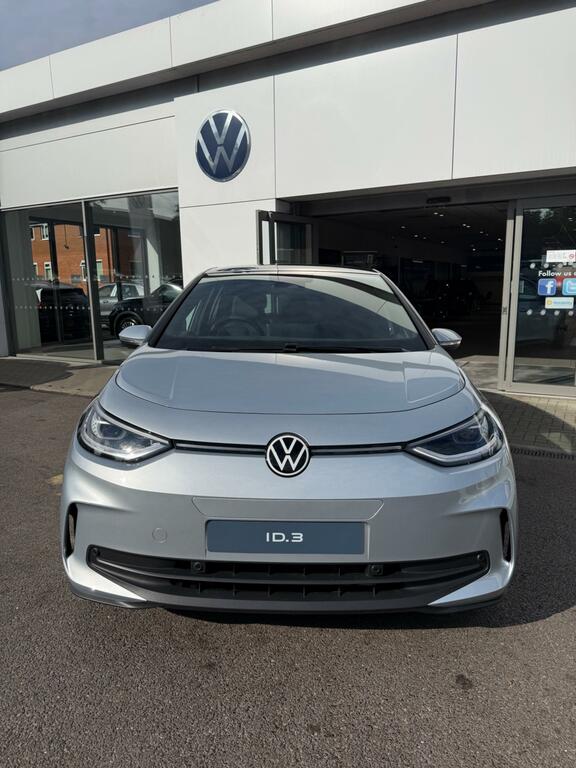 Volkswagen ID.3 Pro 59Kwh Match Black #2