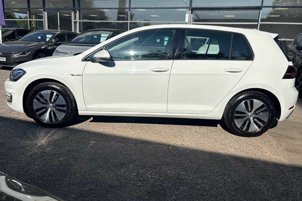 Volkswagen e-Golf E-golf 99Kw E-35kwh White #4