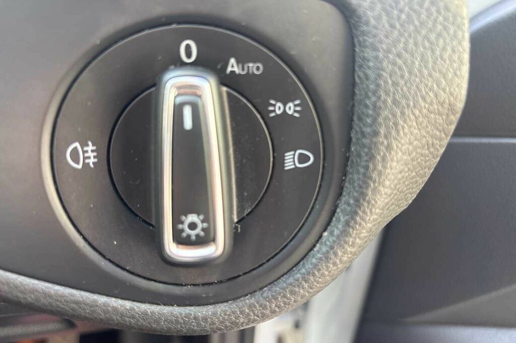Volkswagen e-Golf E-golf 99Kw E-35kwh Winter Packheat Pu Black #19
