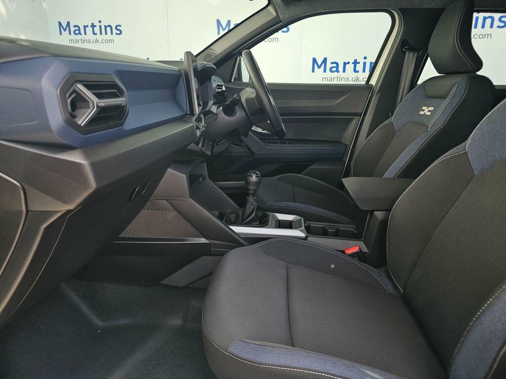 Dacia Duster Duster 1.6 Hybrid 140 Journey Estate  #10