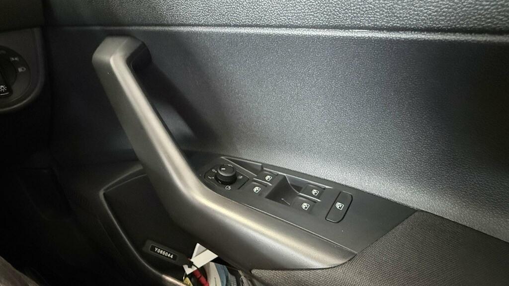 Volkswagen Taigo 2023 72 1.0  #13