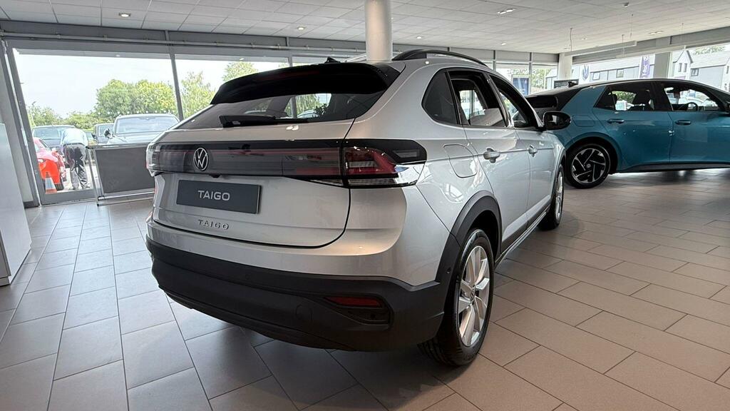 Volkswagen Taigo 2023 72 1.0  #3
