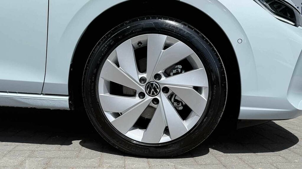 Volkswagen Golf 1.5 Tsi 150 Match RA26TVU Blue #4