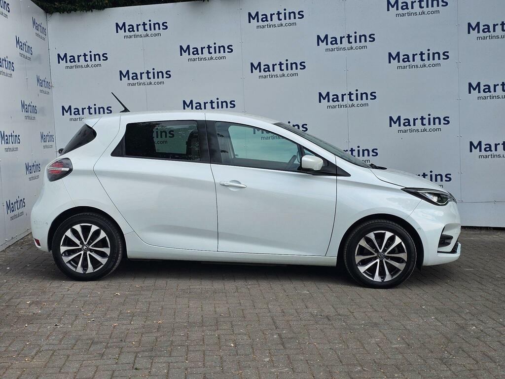 Renault Zoe R135 Ev50 52Kwh Gt Line Rapid Charge White #4