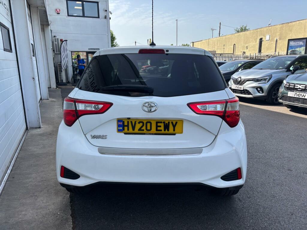 Toyota Yaris 1.5 Vvt-i Y20 Bi-tone Hatchback White #5