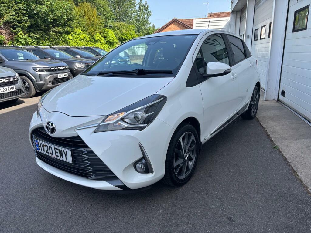 Toyota Yaris 1.5 Vvt-i Y20 Bi-tone Hatchback White #3