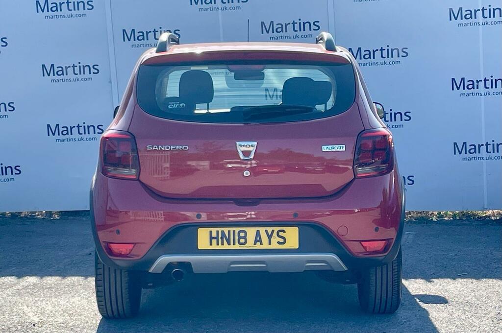 Dacia Sandero Stepway 0.9 Tce Laureate Hatchback Euro Red #6