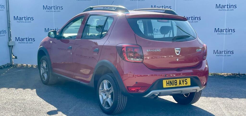 Dacia Sandero Stepway 0.9 Tce Laureate Hatchback Euro Red #4