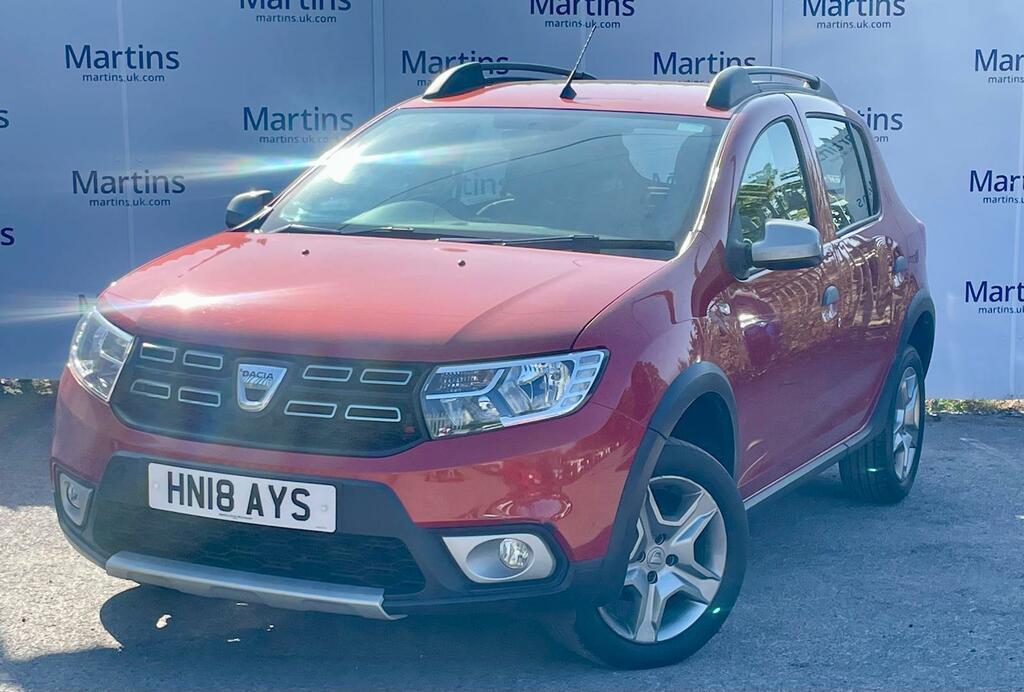 Dacia Sandero Stepway 0.9 Tce Laureate Hatchback Euro Red #3