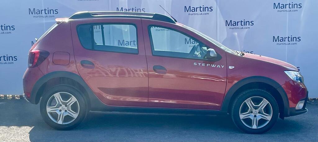 Dacia Sandero Stepway Hatchback 1.5 Dci Laureate Euro 6 Ss 2018 Blue #7