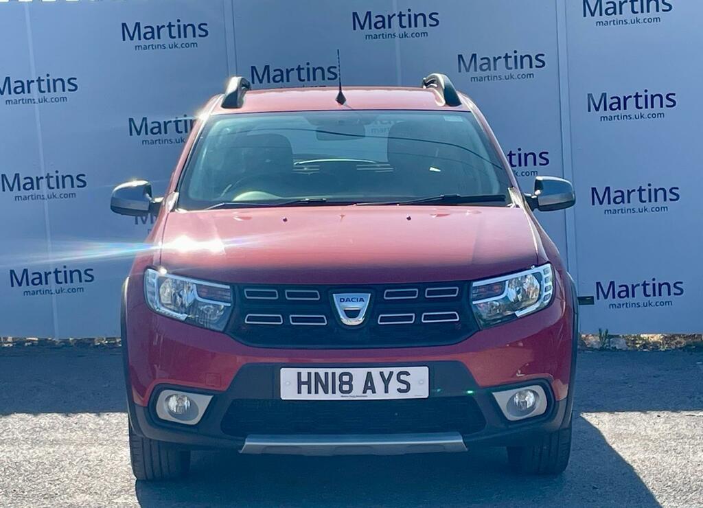 Dacia Sandero Stepway 0.9 Tce Laureate Hatchback Euro Red #2
