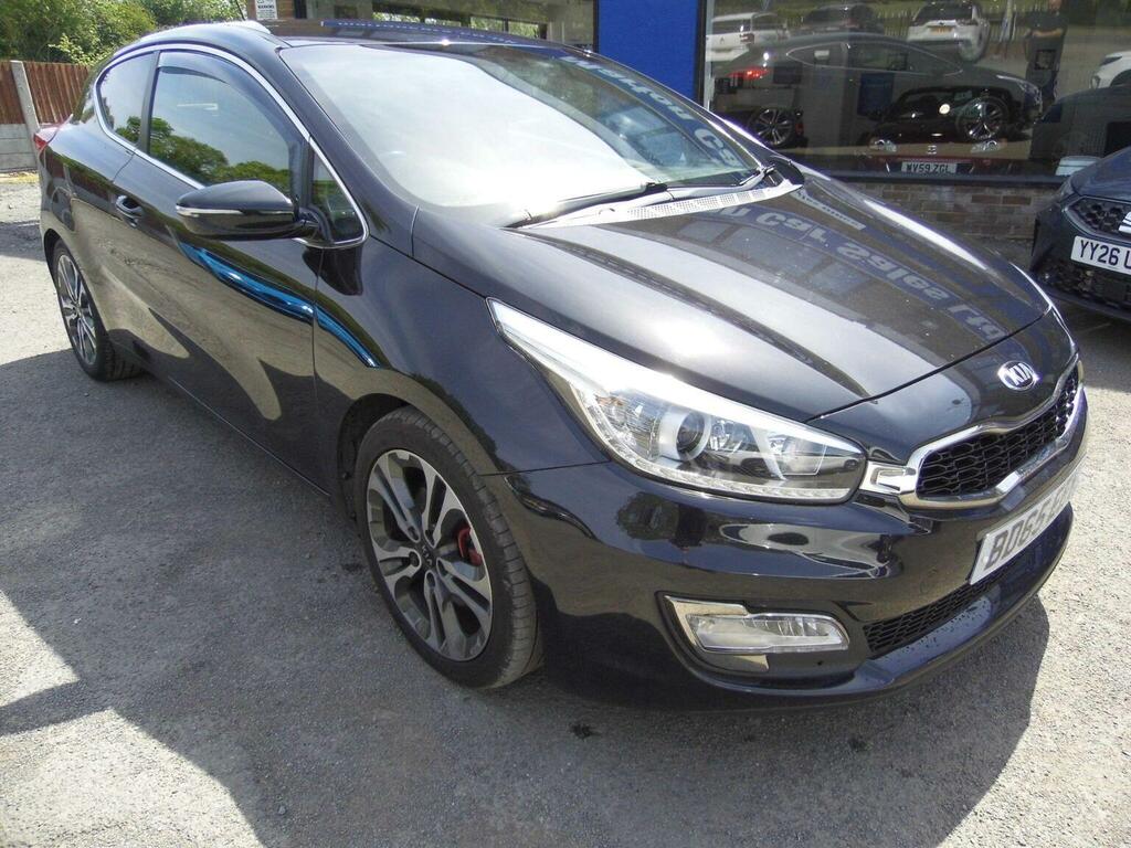 Kia Proceed Hatchback 1.6 Crdi Ecodynamics Se Euro 5 Ss Black