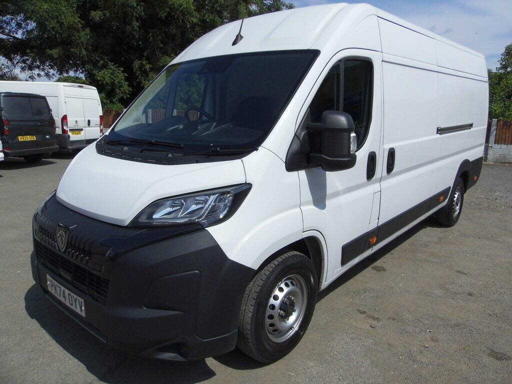 Peugeot Boxer Panel Van 2.2 Bluehdi 435 Professional L4 H2 Euro White #3