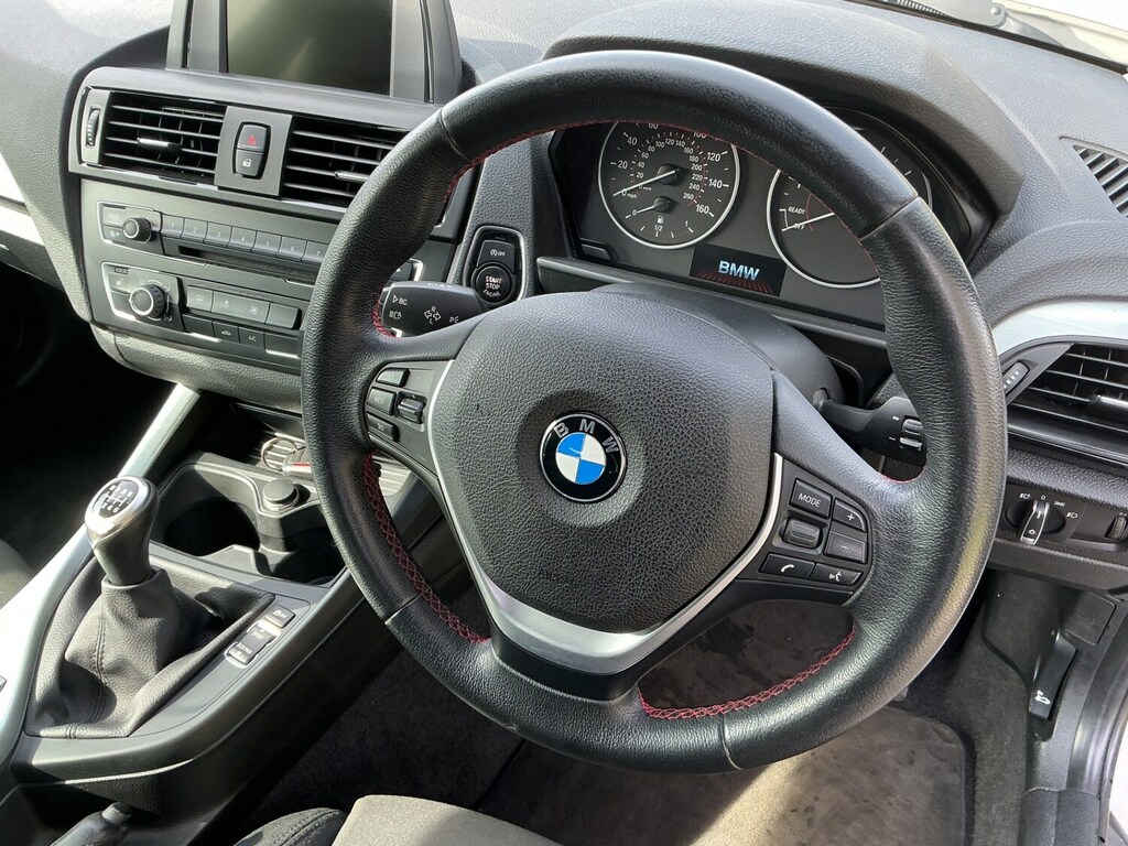 BMW 1 Series 116I Sport White #2