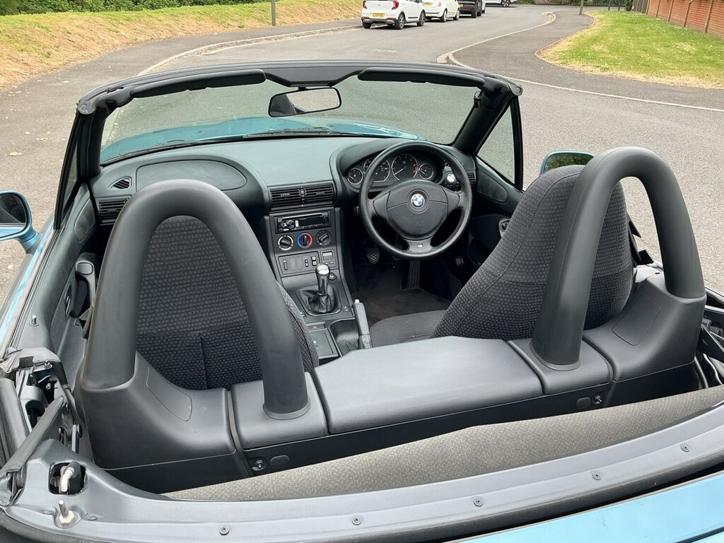 BMW Z3 1.9 16V Blue #2