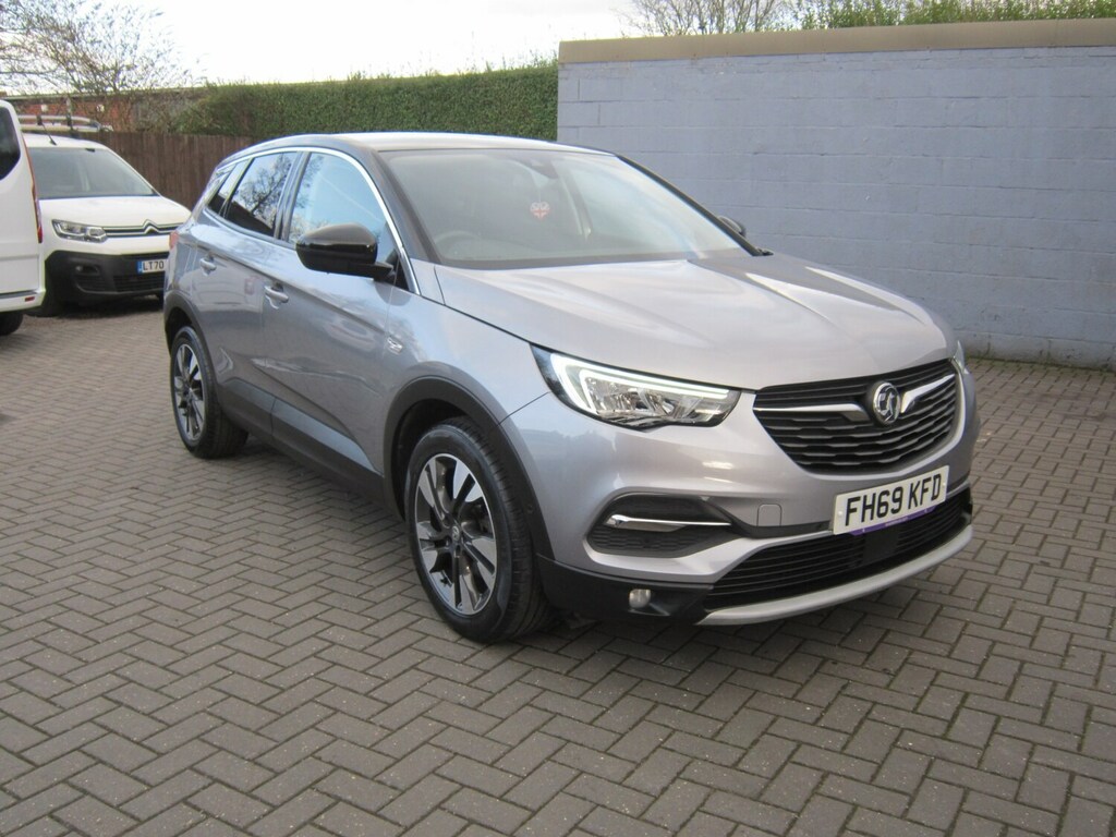 Vauxhall Grandland X 1.2 Turbo Sri Nav Grey