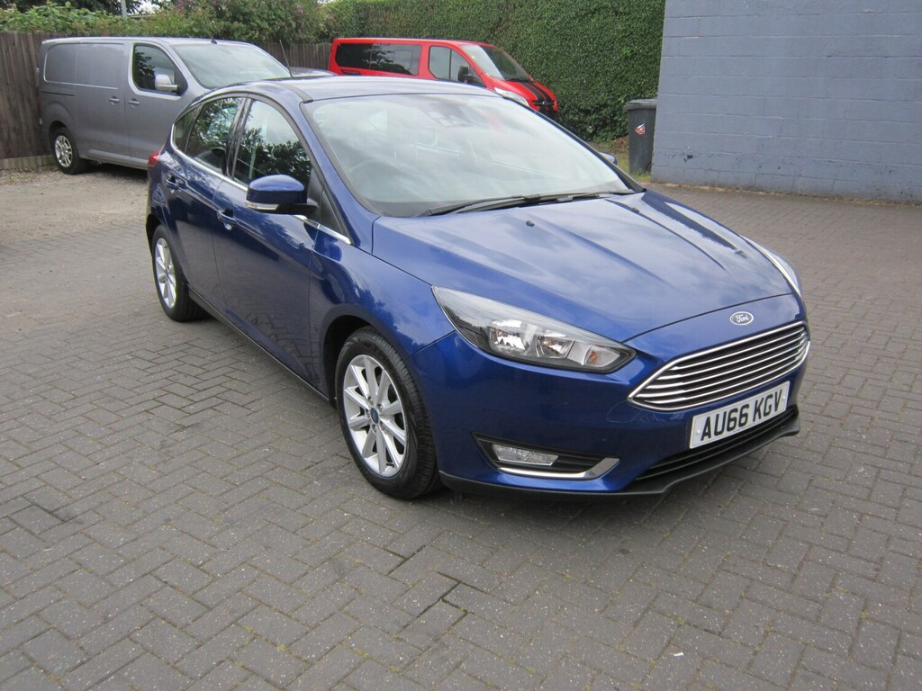 Ford Focus 1.0 Ecoboost Titanium Blue