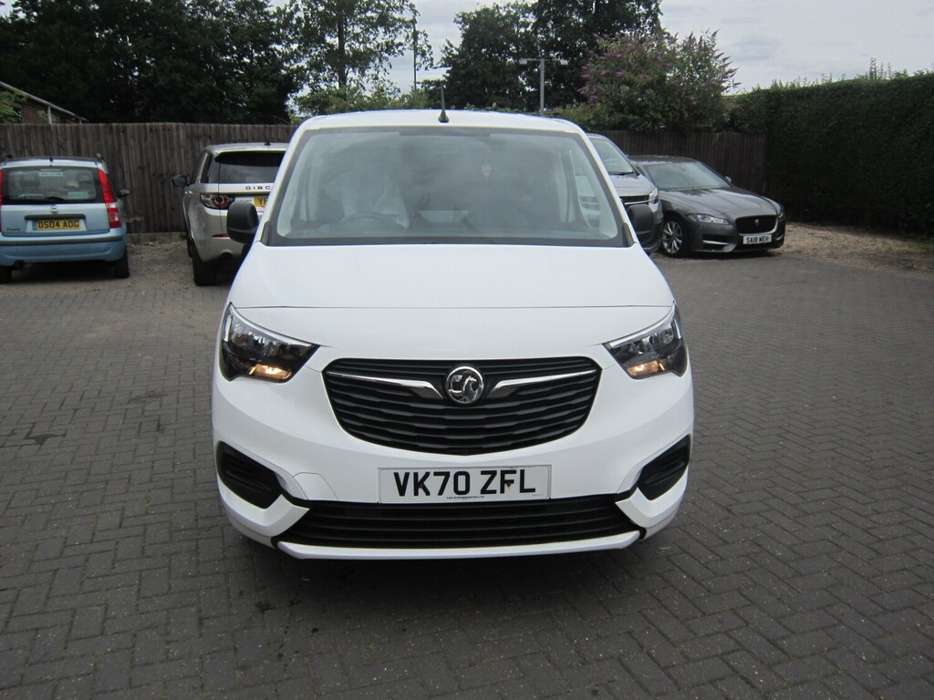 Vauxhall Combo 2000 1.5 Turbo D 100Ps H1 Sportive Van White #2