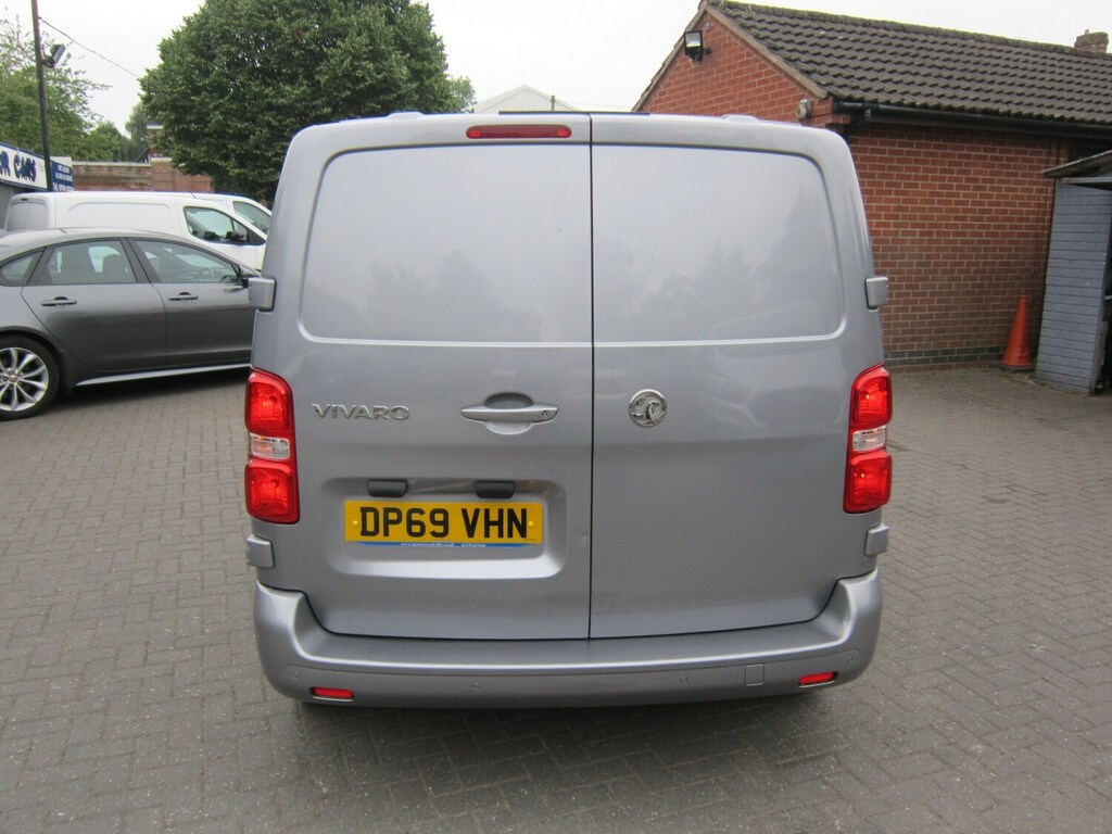 Vauxhall Vivaro 2700 1.5D 100Ps Sportive H1 Van Grey #6