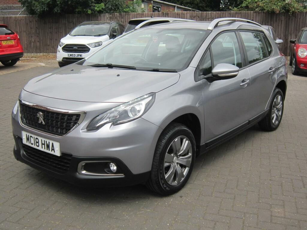 Peugeot 2008 1.2 Puretech Active Grey #3