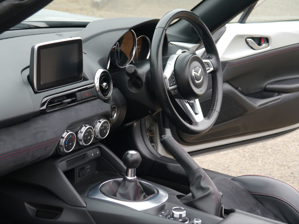 Mazda MX-5 Sport Recaro Silver #2
