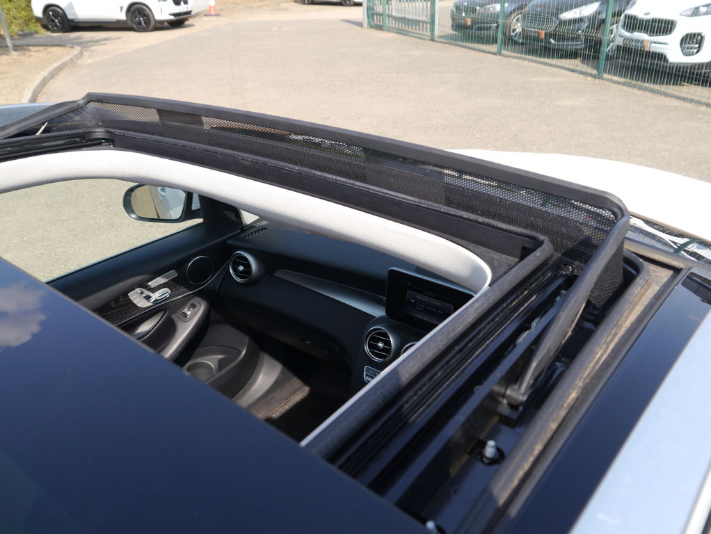 Mercedes-Benz 220 E 220 D Se Black #18