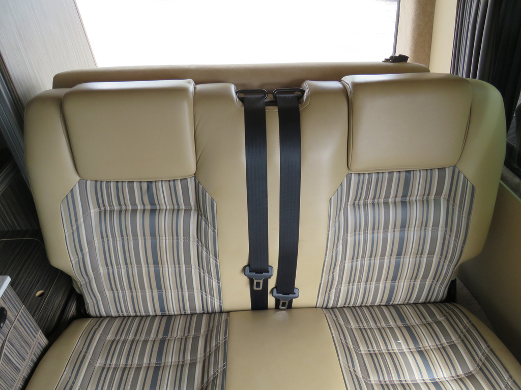Volkswagen Transporter Highline Blue #10