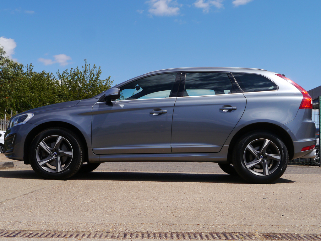 Volvo XC60 Xc60 Se Lux Nav D5 Awd Black #9