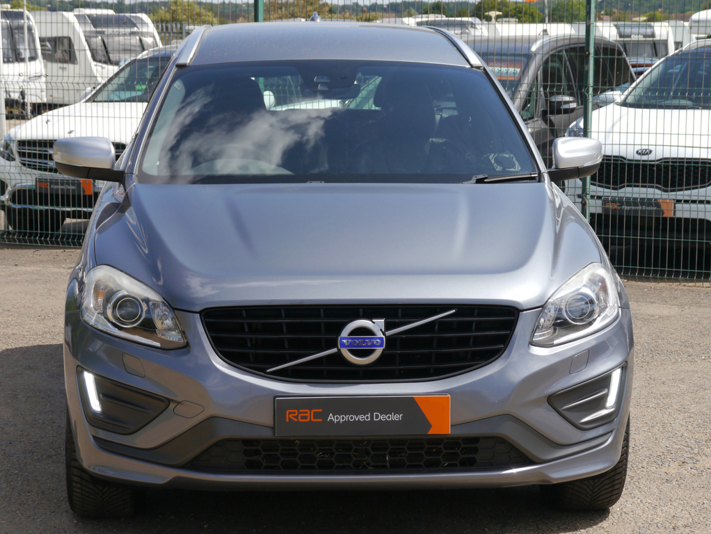 Volvo XC60 Xc60 Se Lux Nav D5 Awd Black #8