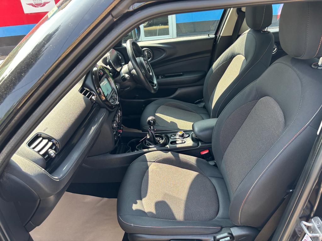 Mini Clubman 1.5 Cooper Classic 6Dr Black #14