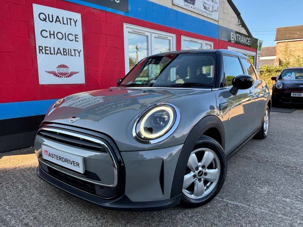 Mini Hatch 1.5 Cooper Classic Hatchback Eur