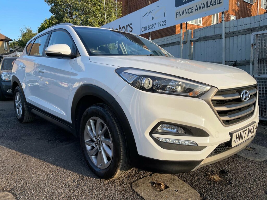 Hyundai Tucson 1.7 Crdi Blue Drive Se Nav Euro 6 Ss White