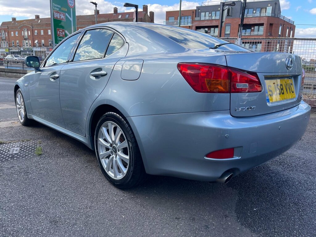 Lexus IS Saloon 2.5 250 Se-l 200808 Red #8