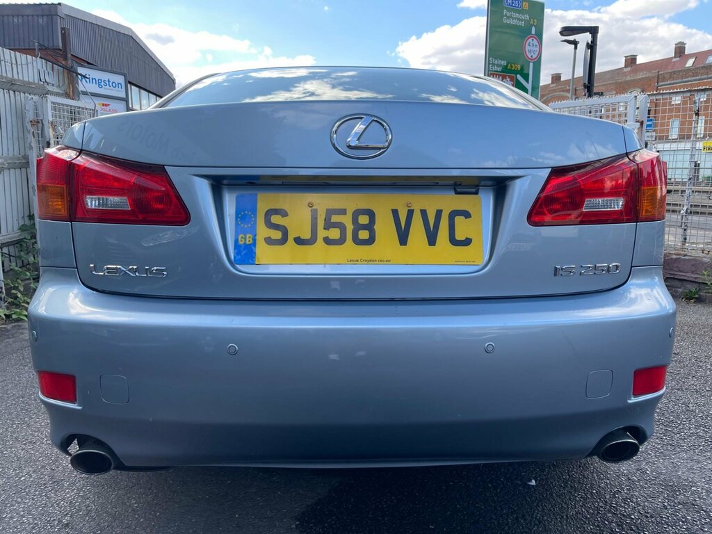 Lexus IS Saloon 2.5 250 Se-l 200808 Red #11