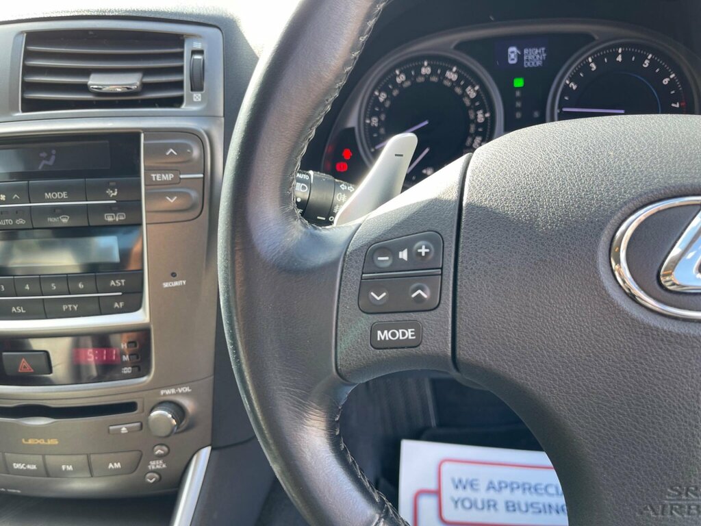 Lexus IS Saloon 2.5 250 Se-l 200808 Red #30