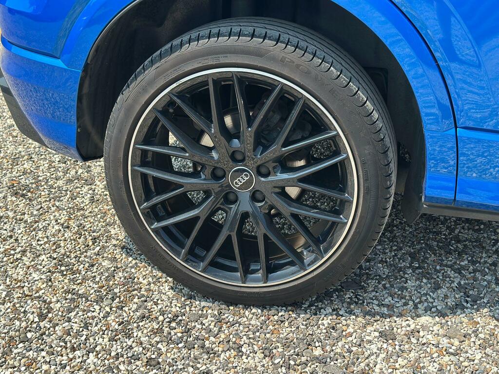 Audi Q2 30 Tdi Sport Red #21